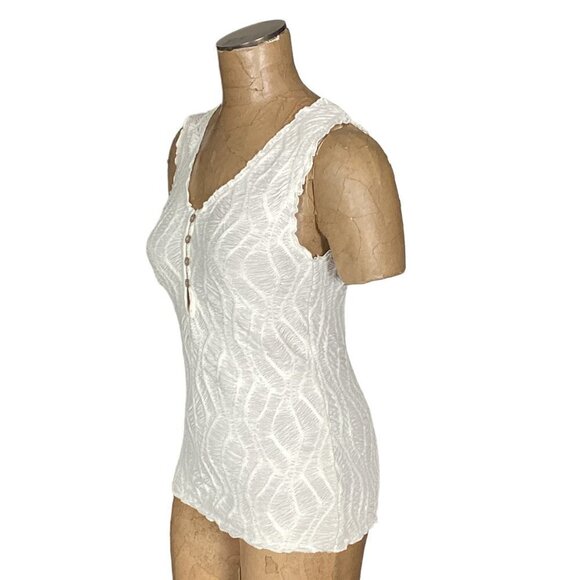 Gimmicks BKE Crinkle Stretch 4-Button V-Neck Sleeveless Tank Top Sz S 268F - Picture 4 of 9